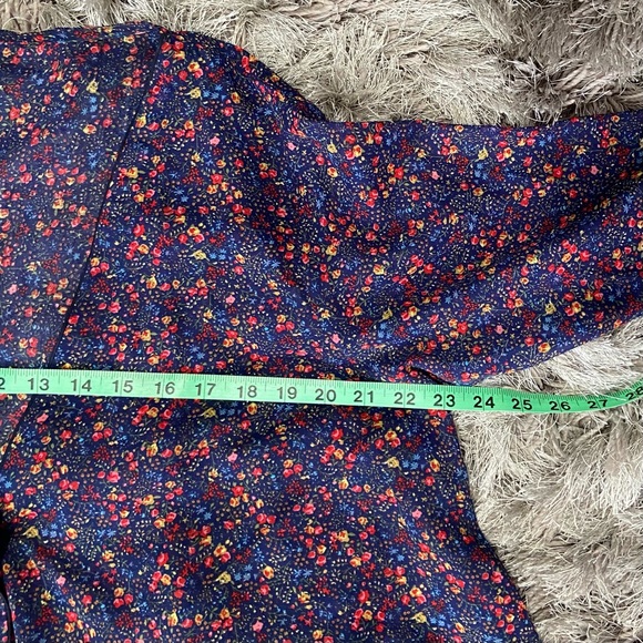 Black Floral print sheer women kimono asymmetrical hemline top. One size. Used. - Picture 11 of 13